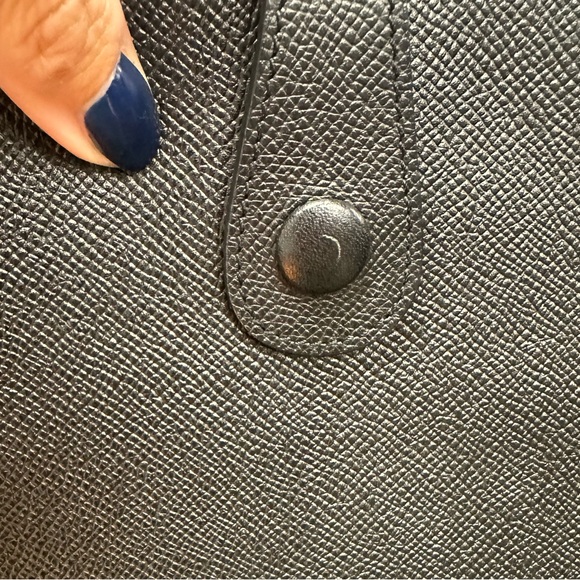 Hermès Black Epsom Leather Evelyne I TPM - Picture 14 of 14